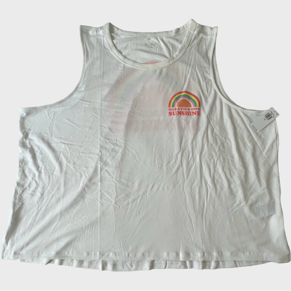 OLD NAVY Sleeveless UltraLite Cropped Graphic T-Shirt